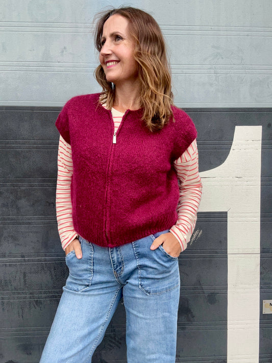 Cherry zip up sleeveless knit - Bordeaux
