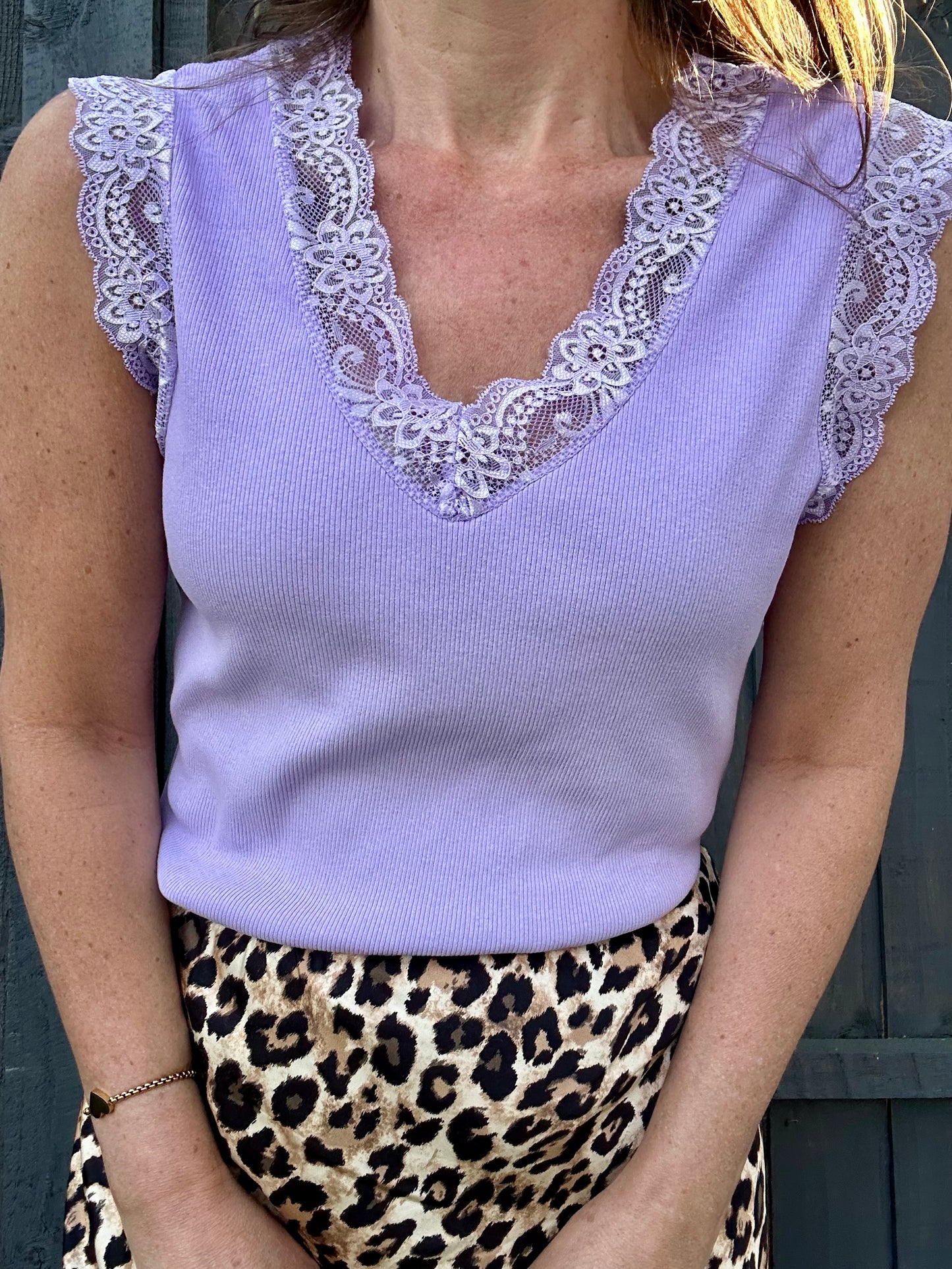 Faro lace trim vest - Violet