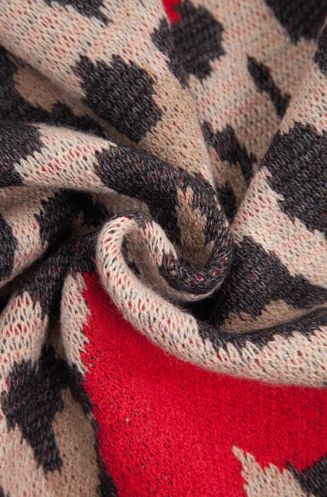 Wylda Leopard scarf