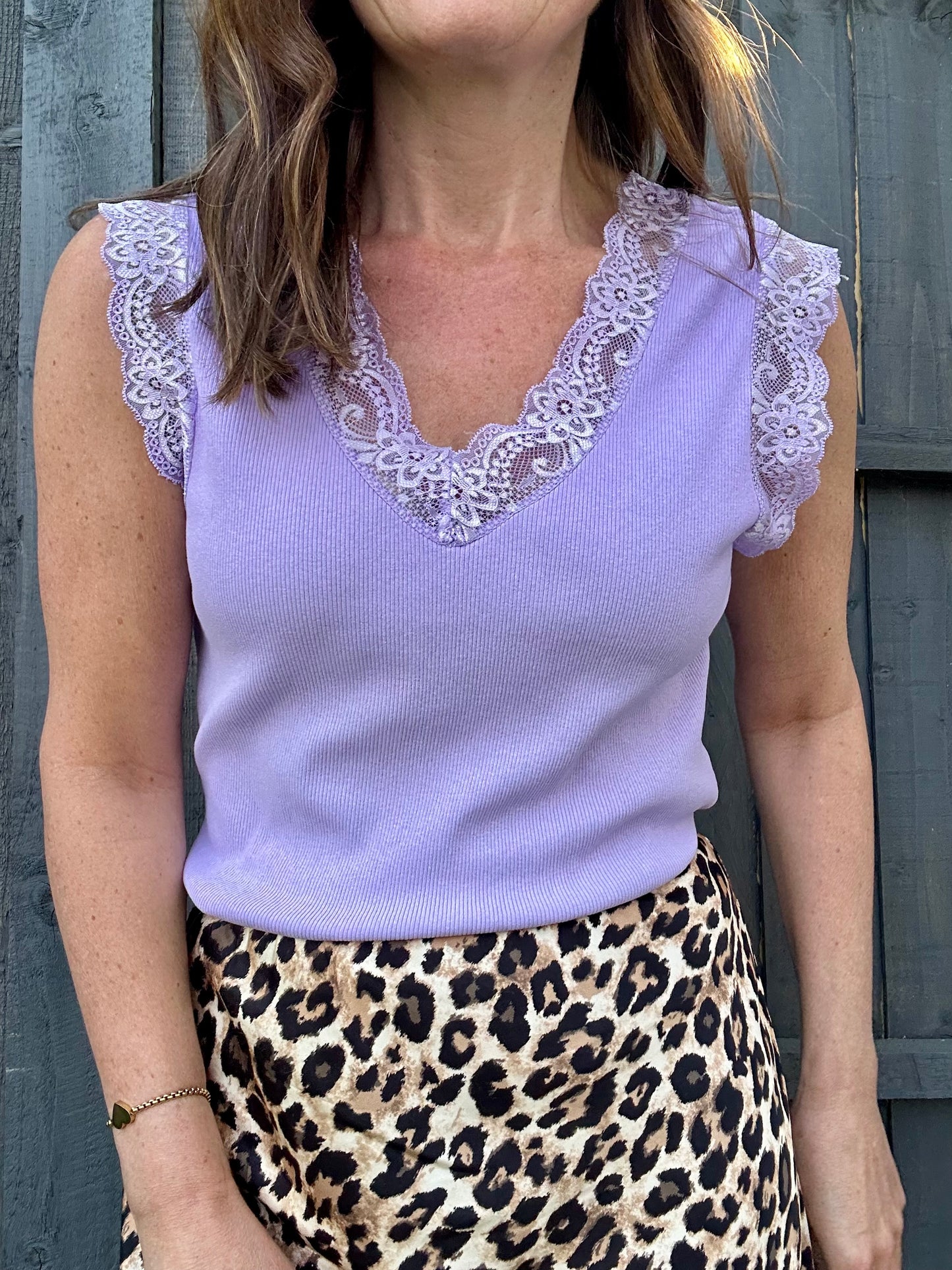 Faro lace trim vest - Violet