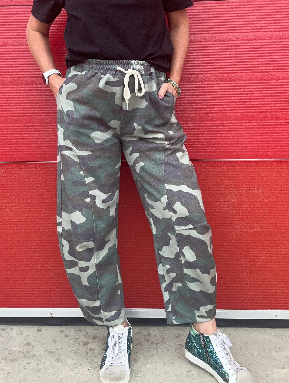 Camo barrel joggers