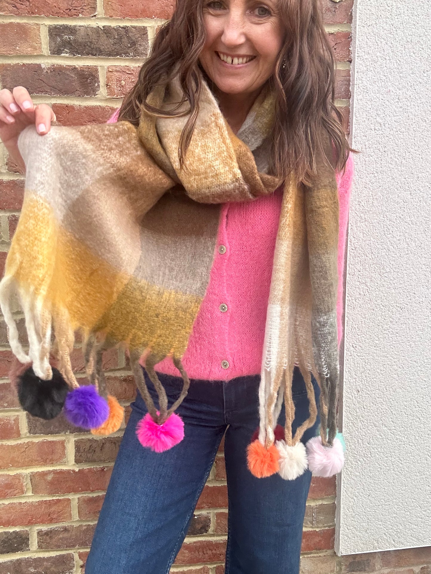 Pompom fun scarf - Beige