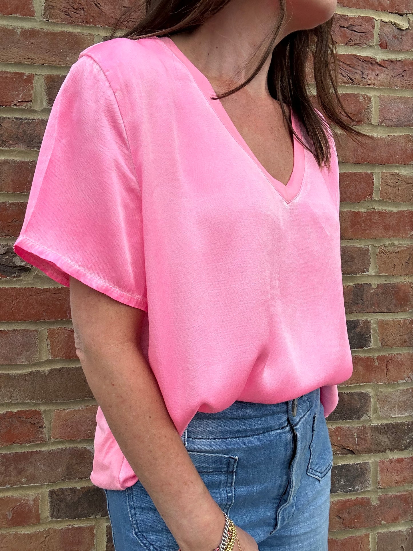 Elle v-neck t-shirt