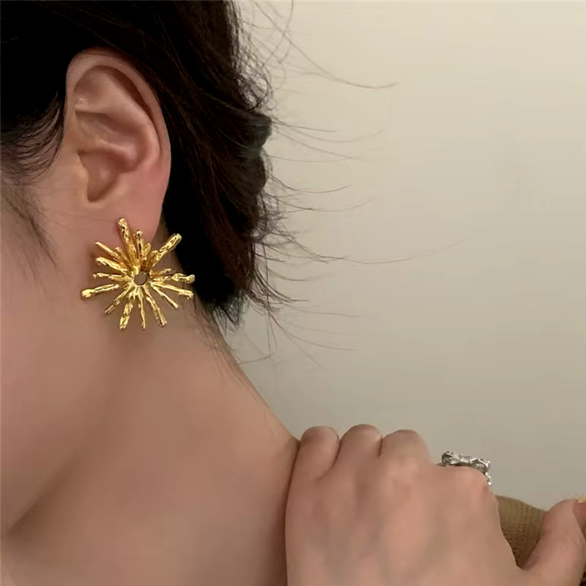Astra earrings - Gold