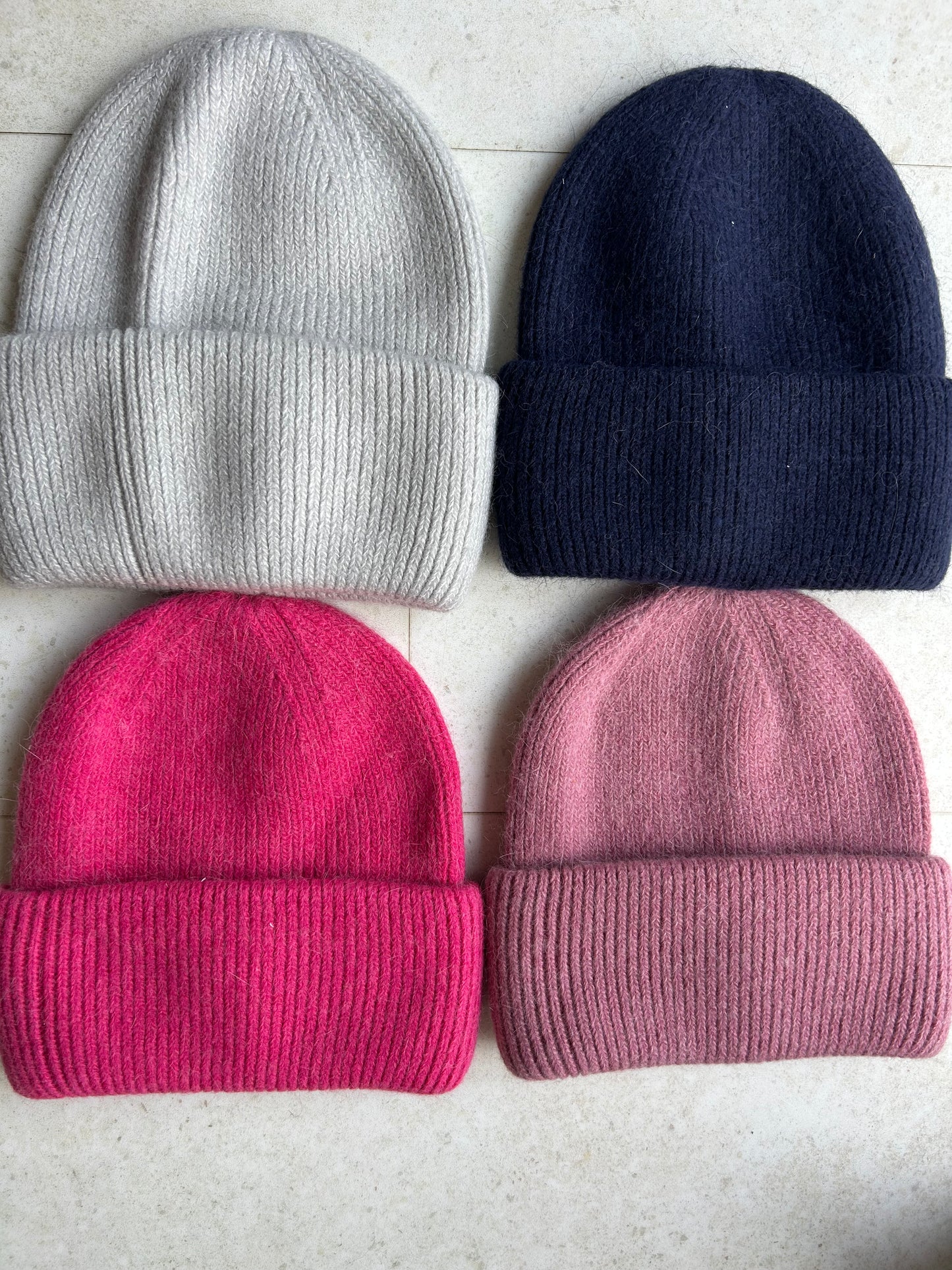 Poppy soft beanie - Navy