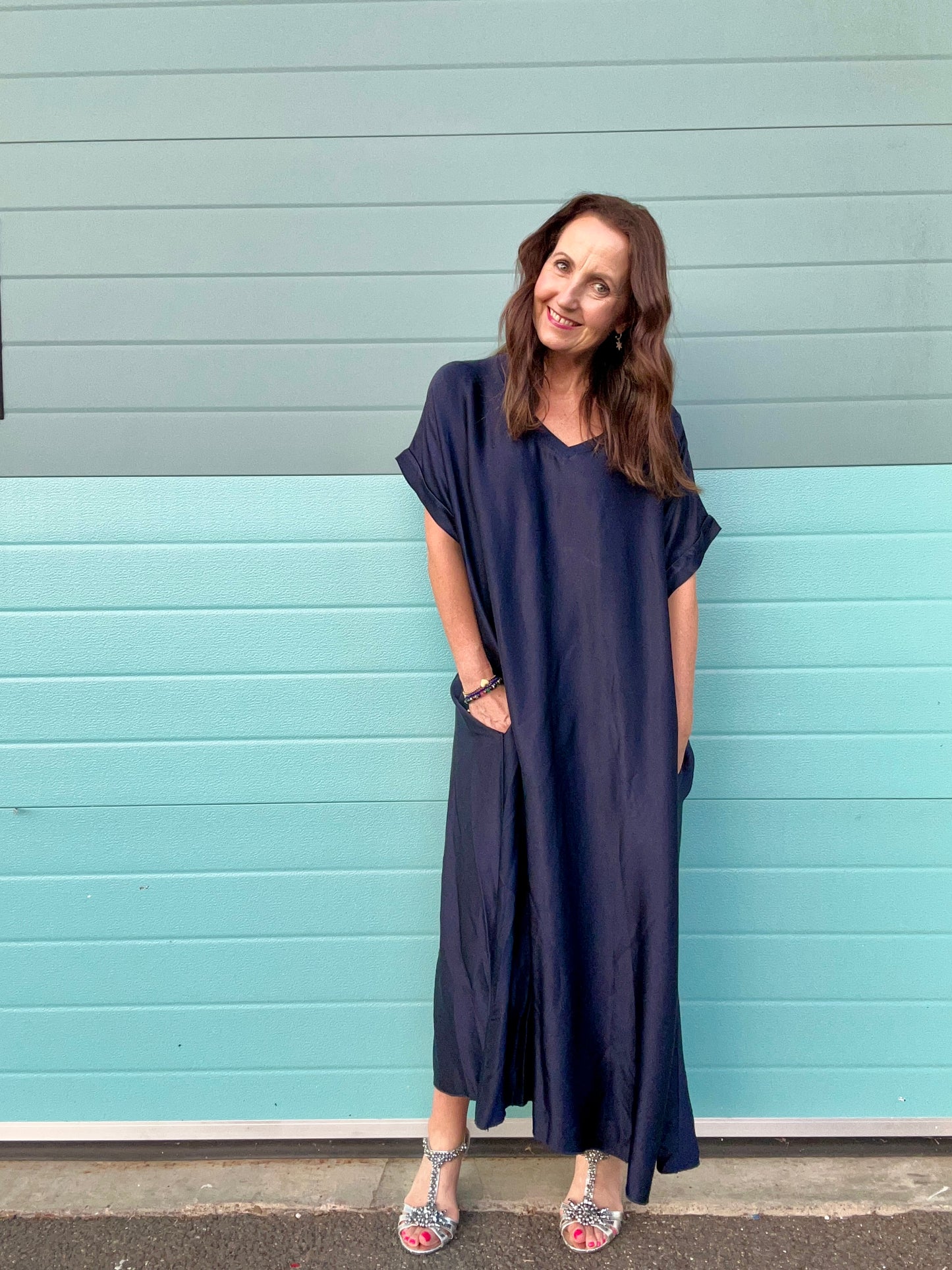 Nora navy dress with pockets
