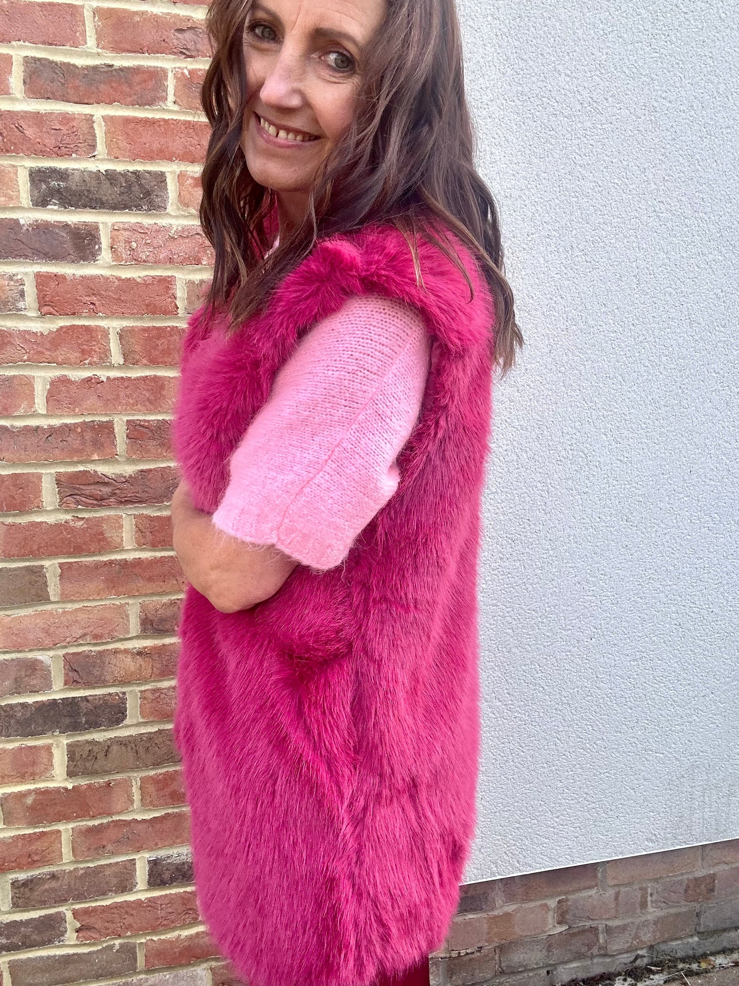 Venus faux fur gilet - Raspberry