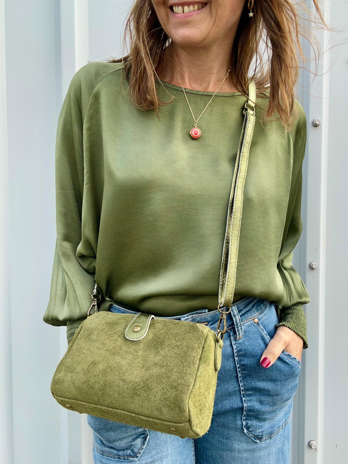 Riley suede crossbody bag - Olive