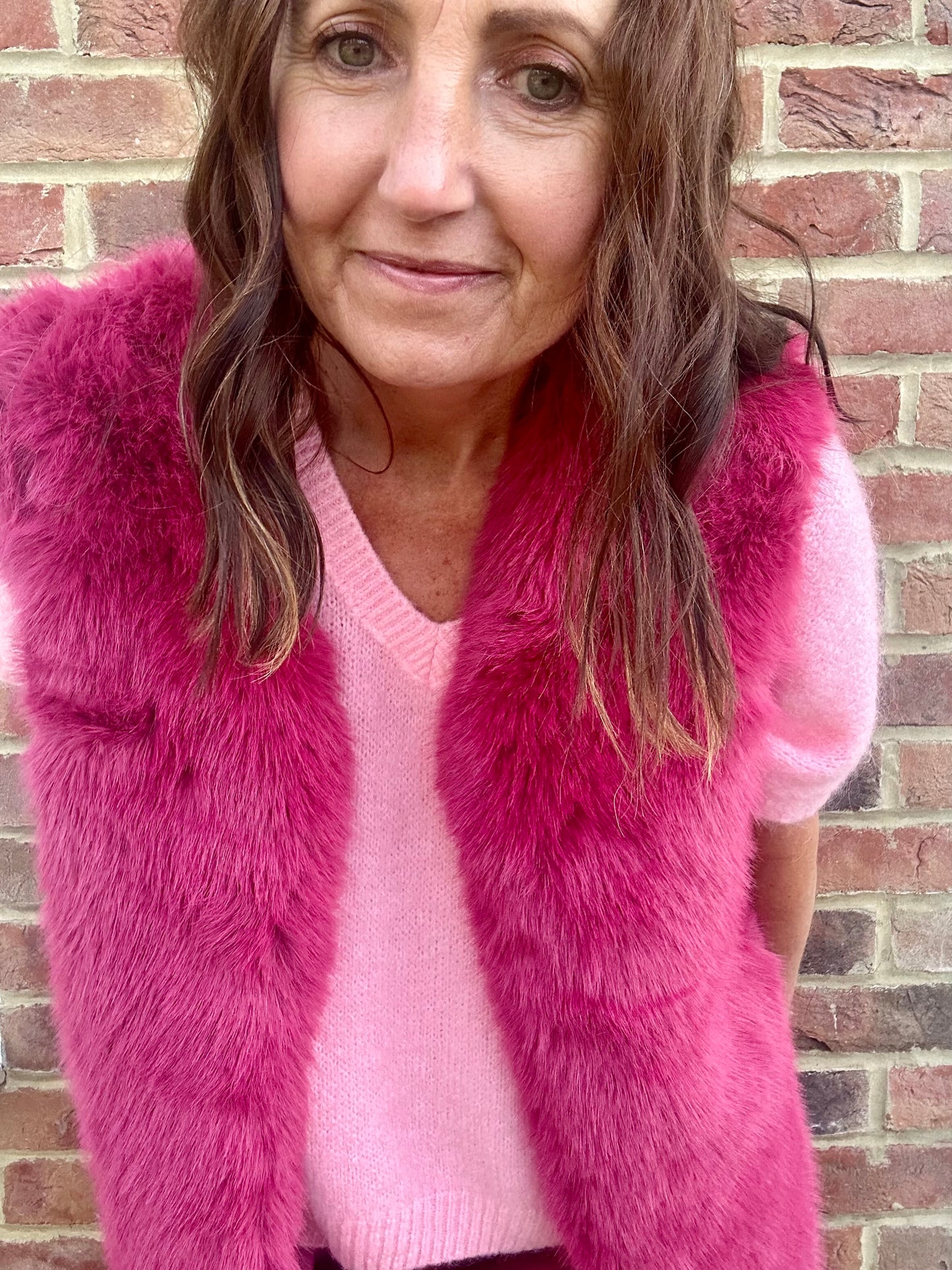 Venus faux fur gilet - Raspberry