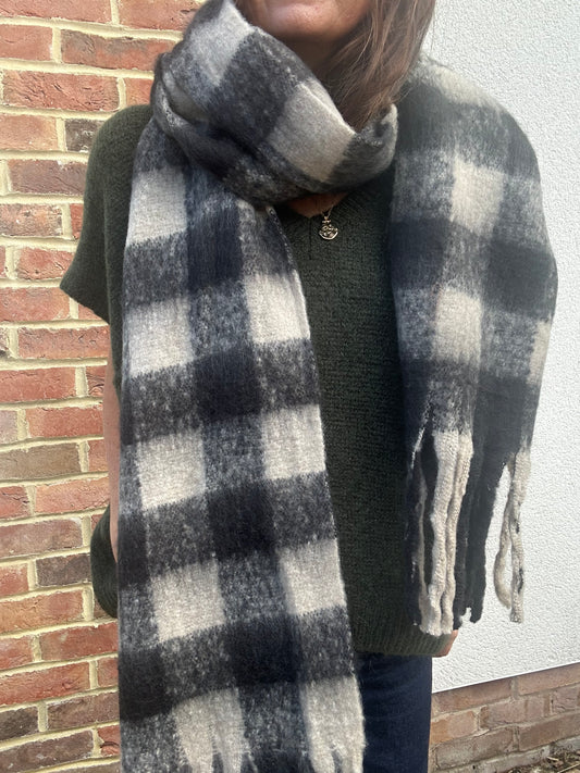 Wonder checked scarf - Black / Cream