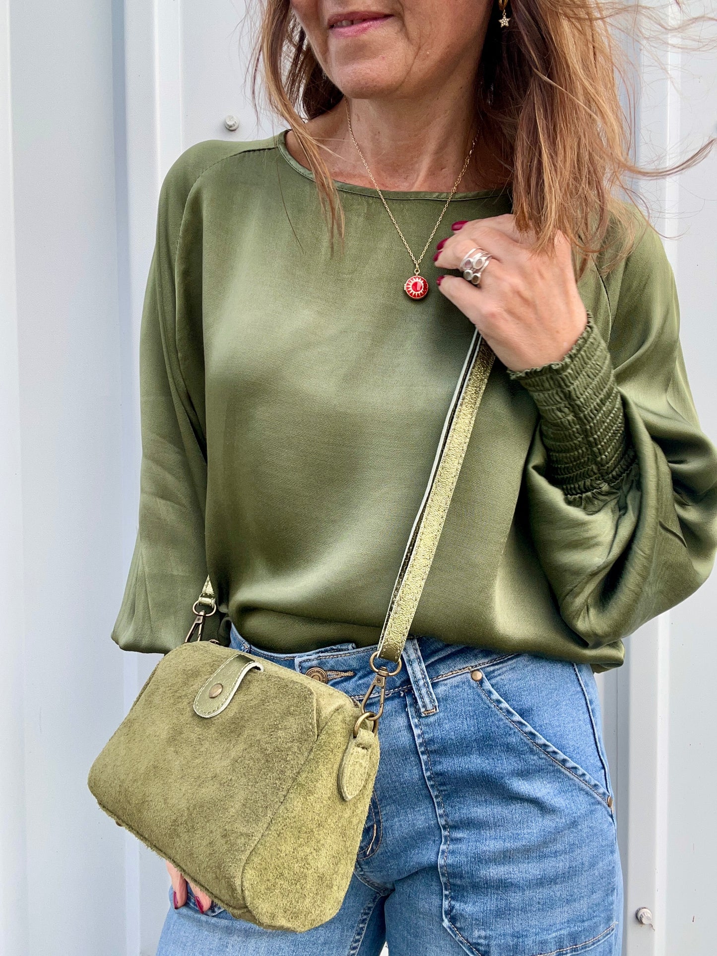 Riley suede crossbody bag - Olive