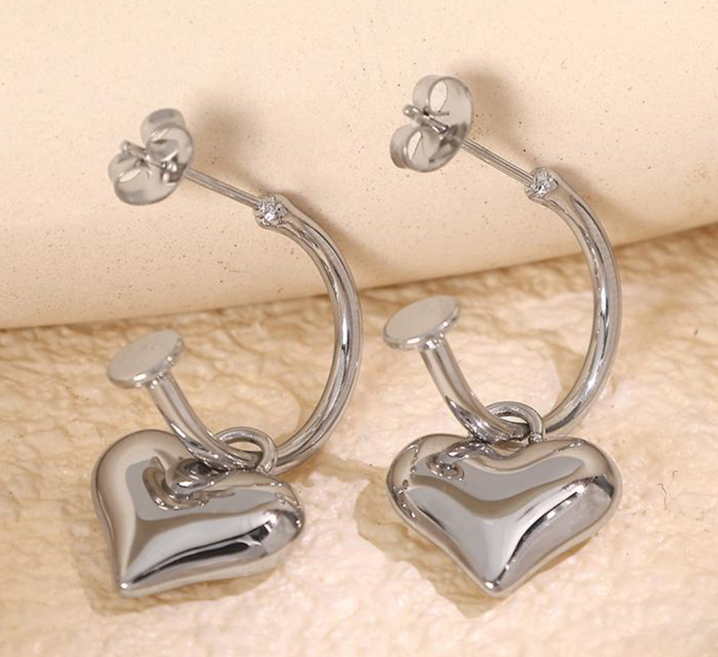 Chunky heart earrings - Silver