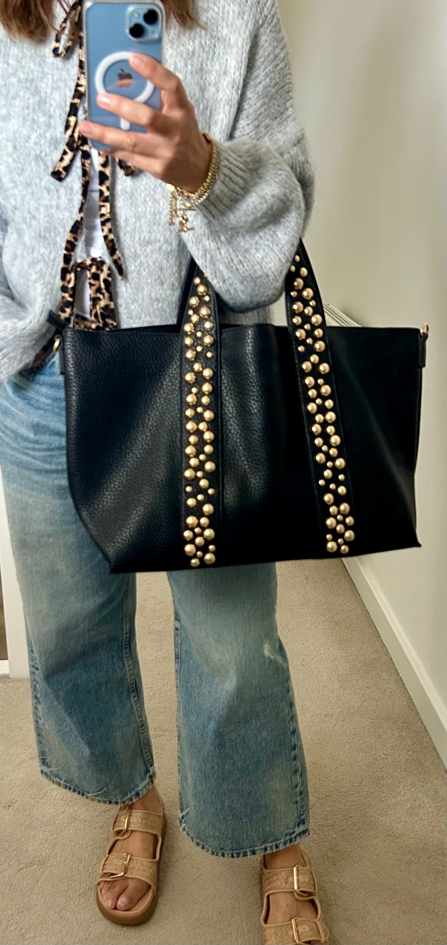 Maddox studded shoulder bag - Black