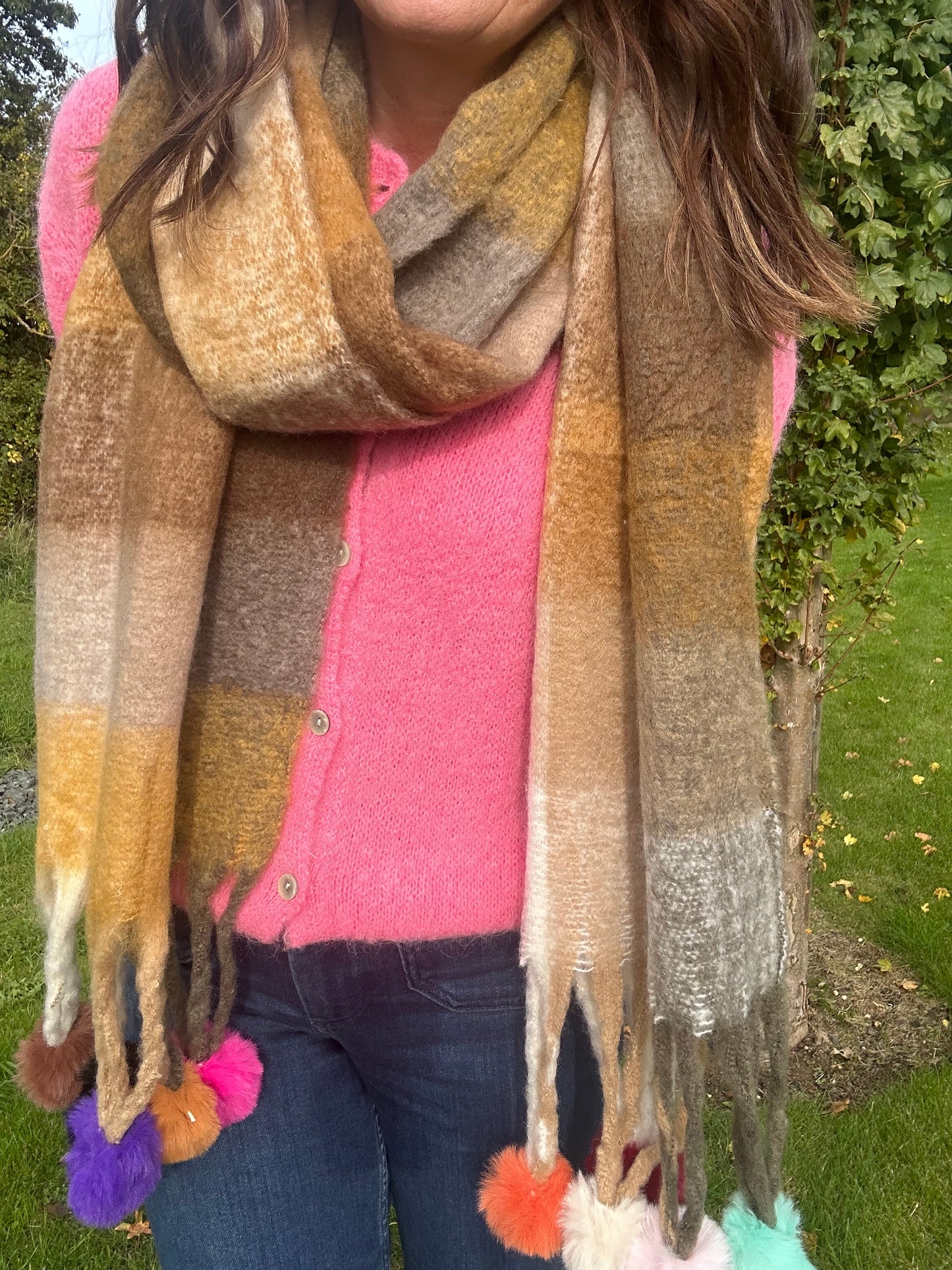 Pompom fun scarf - Beige