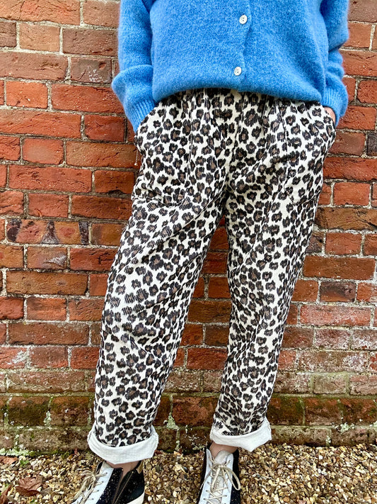 Kitty leopard cord joggers