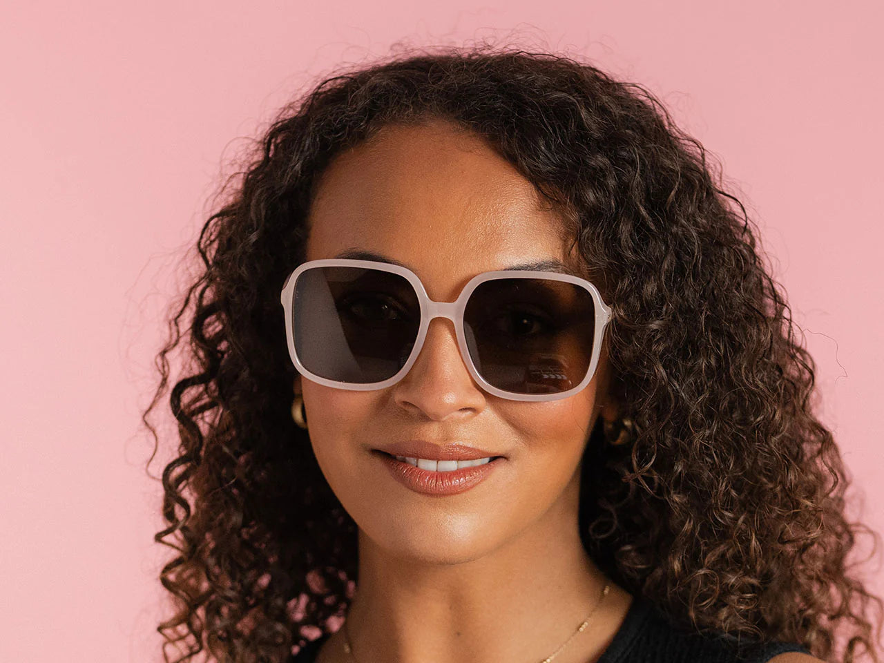 Charlotte pink sunglasses