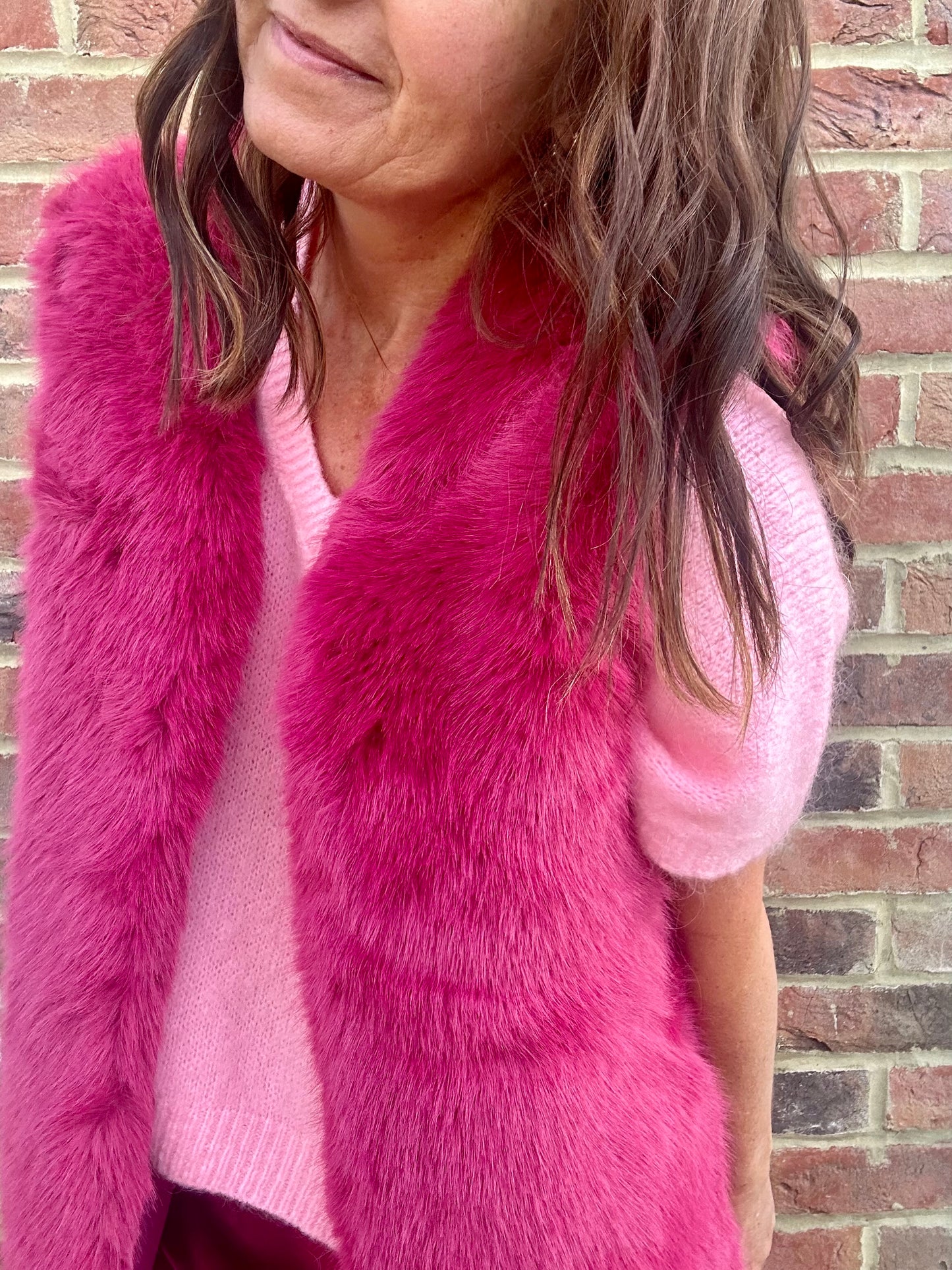 Venus faux fur gilet - Raspberry