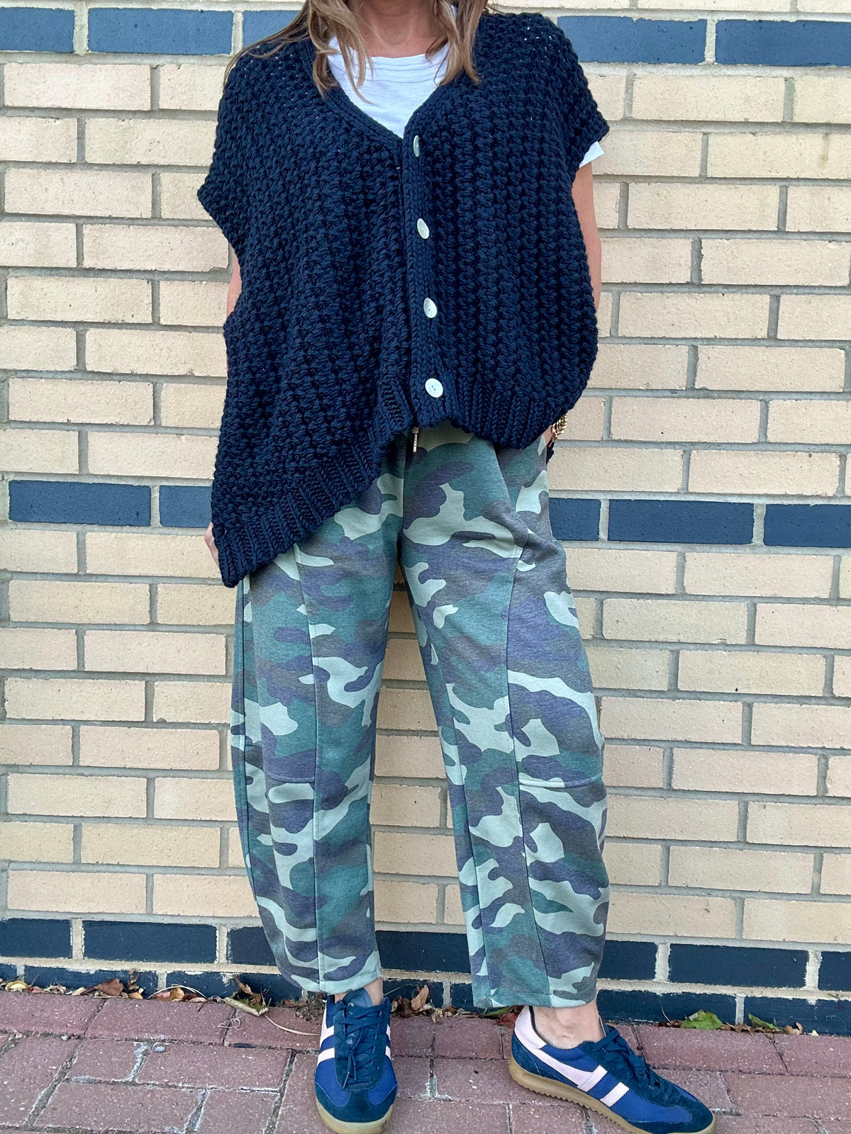 Camo barrel joggers
