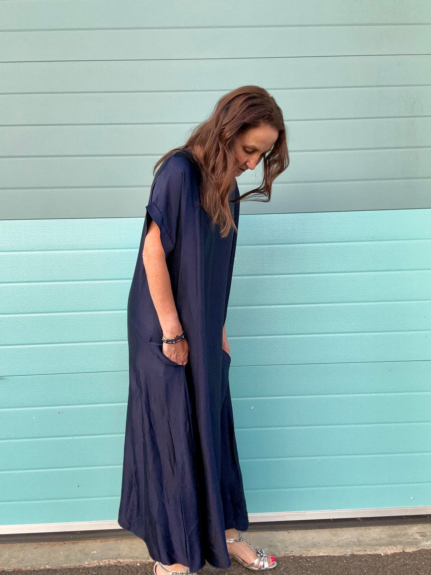 Nora navy dress with pockets