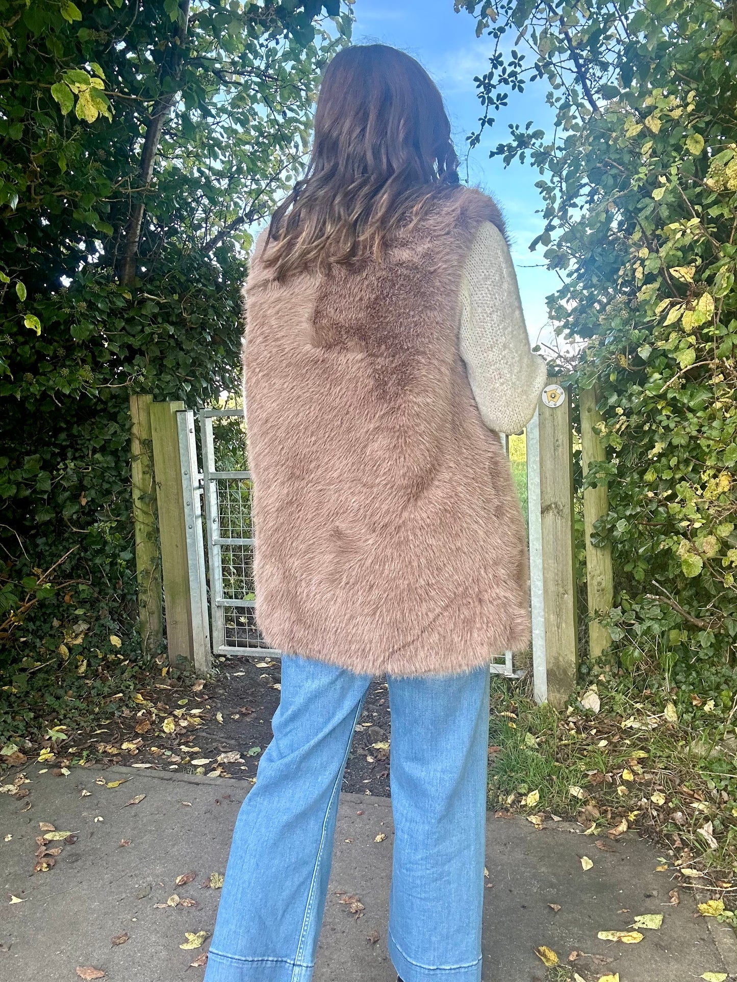 Venus faux fur gilet - Cocoa